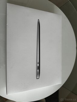 MacBook Air i5 8GB Ram 128GB SSD model 2017 (zakoupený 2020) - 8