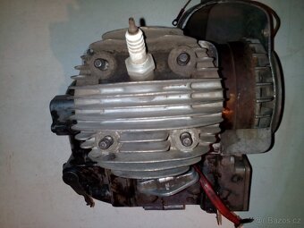 Motor Manet - 8