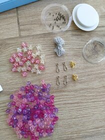 Korálky (dětské sady k výrobě šperků, náramků..) - nové - 8