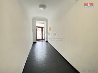 Pronájem obchod a služby, Jablonec nad Nisou, Dolní náměstí - 8