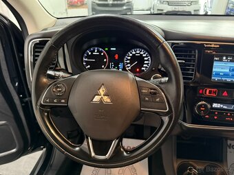 Mitsubishi Outlander 2,3 DI-D INTENSE+ 4WD 7MÍST DPH - 8