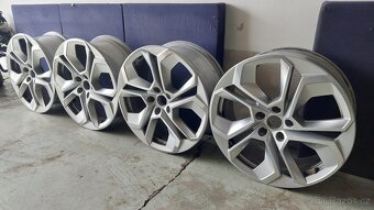 Alu kola Octavia 4 RS ''19'' - 8