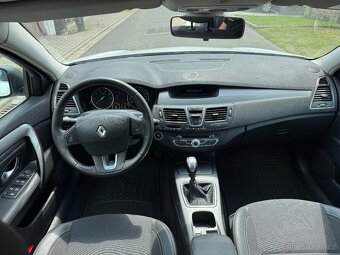 Renault Laguna - 8