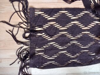 dámské čepice a šály - 8