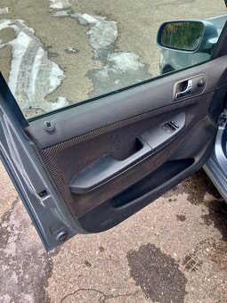 Škoda Fabia 1.4 tdi 55kw 2005 - 8