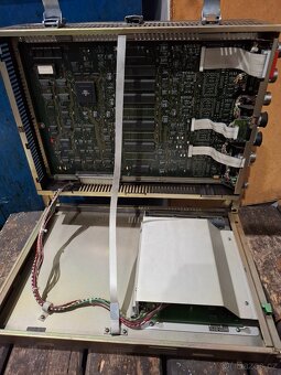 Heidenhain 415 F a Heidenhain 415 - 8