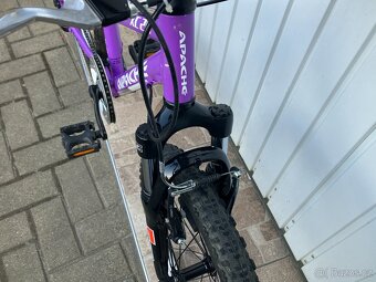 DĚTSKÉ KOLO 20 - 8