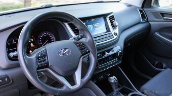 Hyundai Tucson 1.7 CRDi Style 7DCT - 8