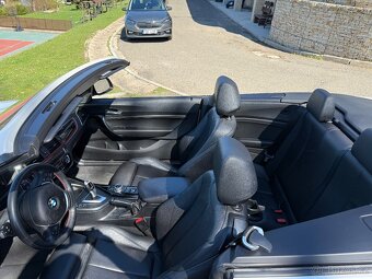 BMW 220i kabriolet - 8