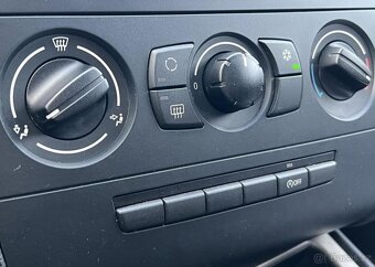 BMW Řada 1 116 2.0i 90kw KLIMATIZACE ALU manuál 90 kw - 8