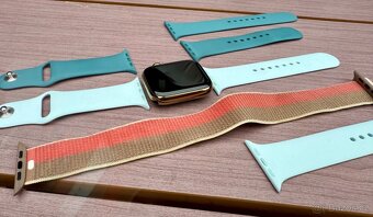 Apple Watch 8 45mm - 8