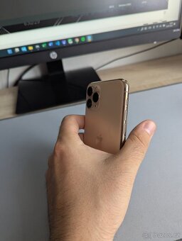 Apple iPhone 11 Pro 64 GB - 8