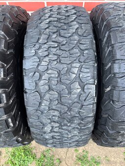 Prodám offroad pneu 315/70 r17 315/70/17 4x4 R17 SUV - 8