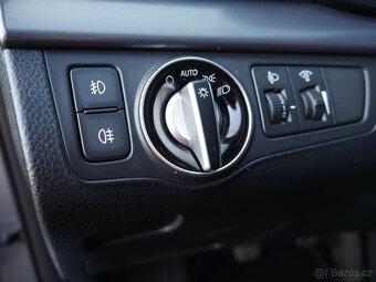 Hyundai I40 1.7 CRDi , 100 kW nafta, 2013 - 8