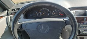 Mercedes E250 2.5d83kw r v.1997 - 8