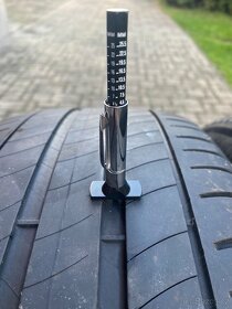 Alu kola R17 - 8