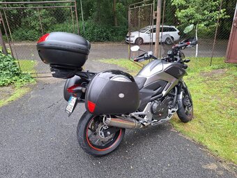 Honda NC 750X - 8