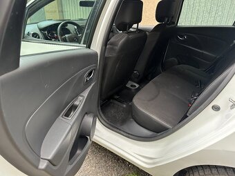 Renault Clio iv 0.9Tce 66 kw plná výbava - 8