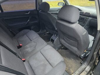 Škoda Superb 1.9 TDi 96kw / 2005 / manuál / alu r17 / - 8