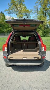 Volvo XC90 D5, 2x majitel, serviska, nezávislé topení, xenon - 8