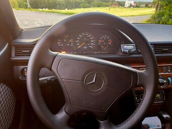 Mercedes W124 cabrio - 8