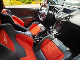 Ford FIESTA ST 180 - 8