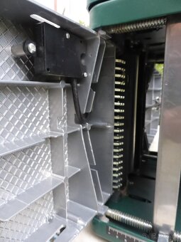 Hoblovka protahovačka PARKSIDE PADM 1250A1 na díly - 8