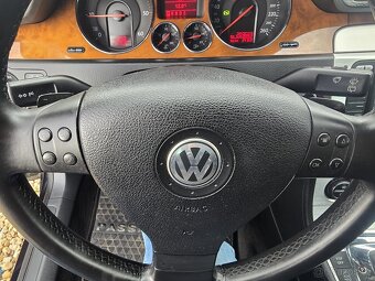 VOLKSWAGEN PASSAT VARIANT r.2008, 103kW - 8