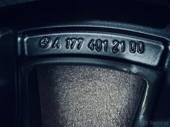 TOP zimní sada Mercedes A45 AMG R18 originál - 8