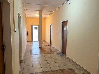 Pronájem kanceláře 57m2 v centru města, ul. Kobližná - 8