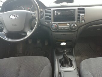 KIA Magentis 2.0 CRDI 103kw - 8