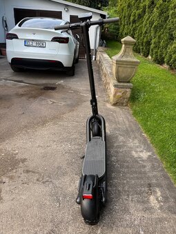 Elektrokoloběžka Navee N65 - 8