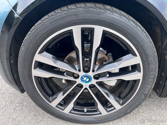 BMW i3S 120Ah SOH 97% 54081KM 04/2021 H/K SUITE TOP VÝBAVA - 8
