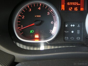 Dacia Duster 1.5dCi 81kW, 4x4, klima, kůže - 8