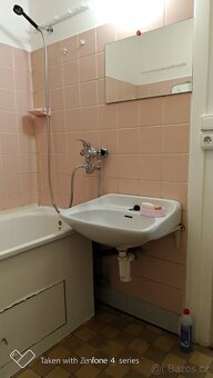 Pronájem bytu 3+kk - 8
