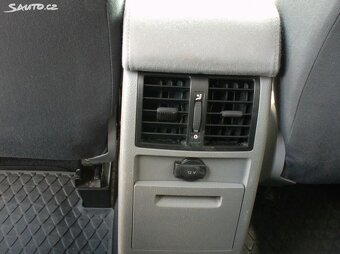 Volkswagen Caddy 1.6 Mpi LIFE,vyhř.sedadla.serviska,TOPstav - 8