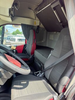 TAHAČ VOLVO FH 13.500 + HYDRAULIKA 2016 - 8