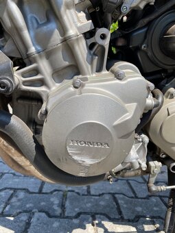 Honda Hornet CB 600 F - 8