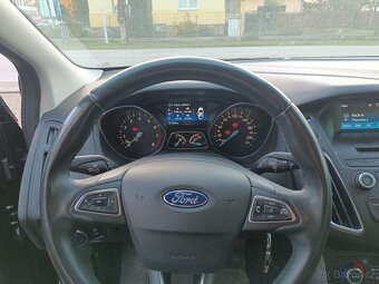 Ford Focus - 8