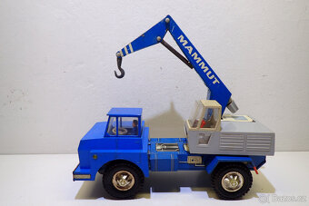 Jeřáb Mammut na setrvačník - Retro Hračky - 8