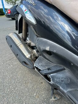 Piaggio Beverly 500 29kW 2005 - 8