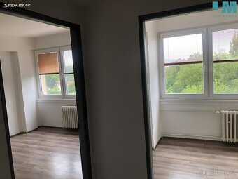 Pronájem byty 2+kk, 32 m2 - Třebíč - Borovina, ev.č. 01761 - 8