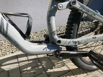 Canyon Neuron 7 AI trail-bike ve skvělém stavu L - 8