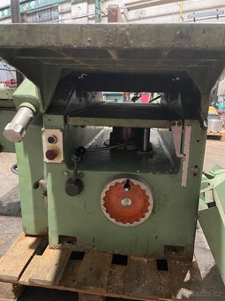 Srovnávačka s protahovačkou a dlabačkou UMARO 410mm - 8