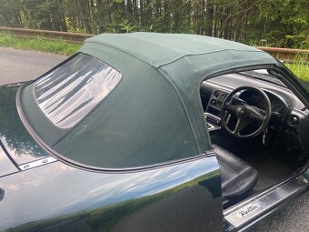 Mazda Eunos Roadster (mx5 miata) - 8