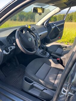 Škoda Octavia 2 1.6 FSI (85kw) combi - 8