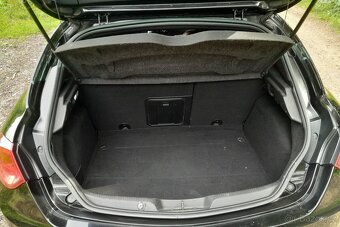 Alfa Romeo Giulietta QV manuál - 8