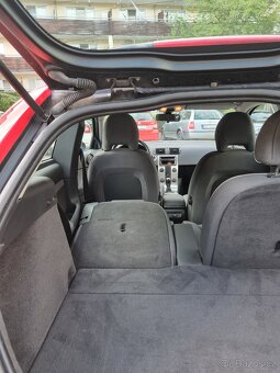 Prodám Volvo C30 - 8