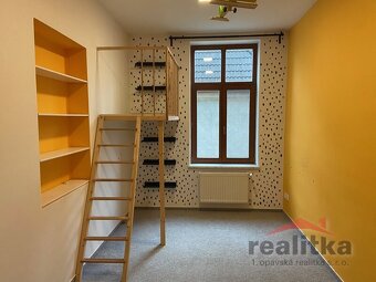 Prodej velkého bytu 4+1, 109 m² se zahradou, ul. Olomoucká,  - 8