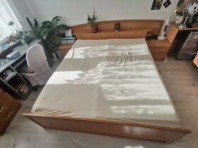 Manželská postel s úložným prostorem - 8